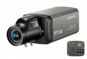 SCB-2000PH Камера оснащена ПЗС матрицей 1/3" Super HAD CCD. Разрешение камеры 600 ТВЛ; чувствительность 0.05/0.0001 ЛК; АРД; C/CS; BLC; DIS; WB; AGC; OSD меню; WV DSP; SSDR; SSNRIII