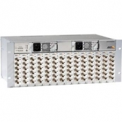 Q7900 RACK 19-дюймовая стойка форм-фактора 4U, вмещающая до 14 блейд-серверов, поддерживающих замену без отключения питания