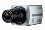  SCB-2001P Камера оснащена ПЗС матрицей Sony Super HAD формата 1/3''. Разрешение камеры 600 ТВЛ; чувствительность 0.05/0.0001 ЛК; АРД; C/CS; BLC; DIS; WB; AGC; OSD меню; A1 DSP; XDR; DNR; 12 маскинг зон