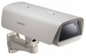 SHB-4300H1 термокожух для установки видеокамер стандартного исполнения. Кожух изготовлен из ударопрочного алюминия и может эксплуатироваться при рабочей температуре от -50 до +50 градусов Цельсия. Класс защиты кожуха IP66. Samsung Security